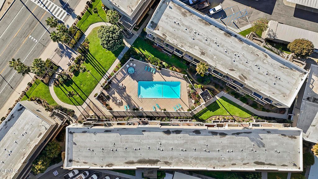 275 E Surfside Dr Port Hueneme, CA 93041 - Thumbnail 5