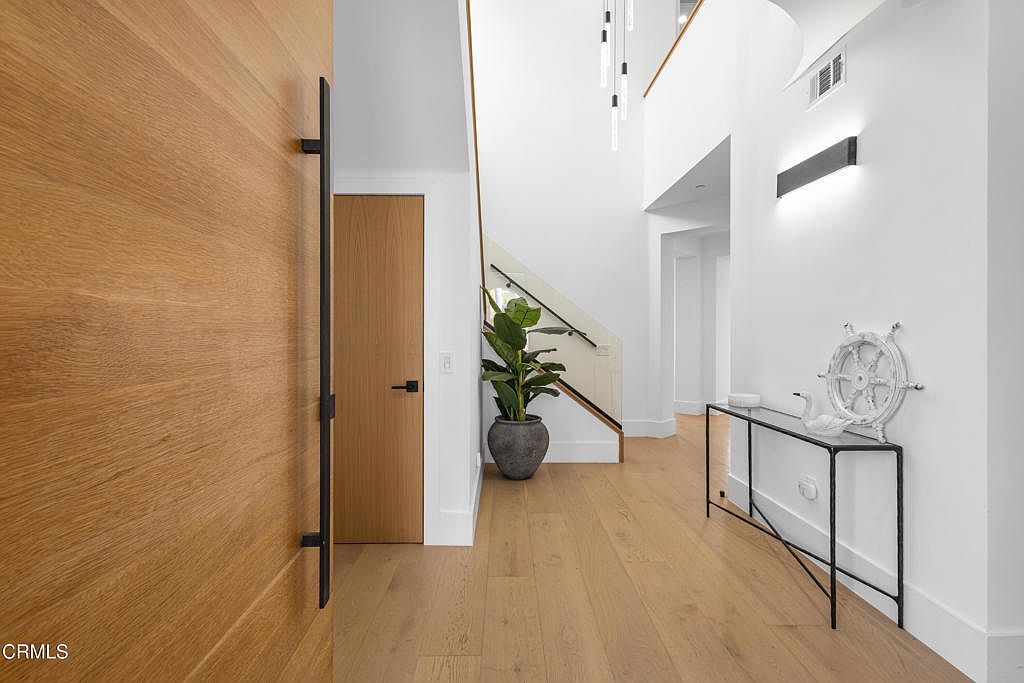 1520 Viewpoint Dr Oxnard, CA 93035 - Thumbnail 5