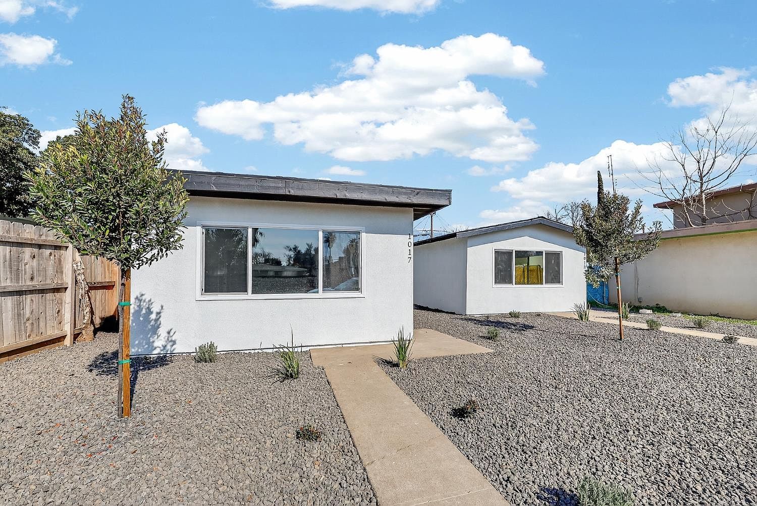 1017-1013 W Santa Fe Ave Merced, CA 95340 - Thumbnail 5