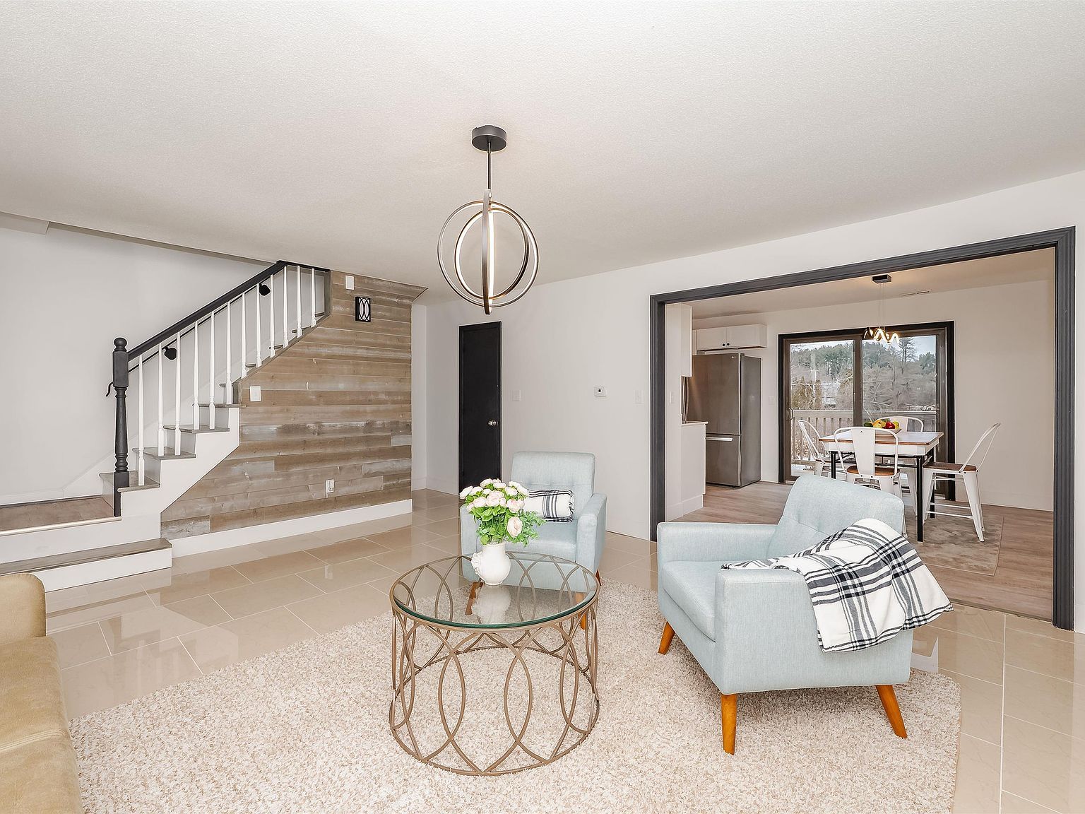 145 Canterbury Ln Londonderry, NH 03053 - Thumbnail 5