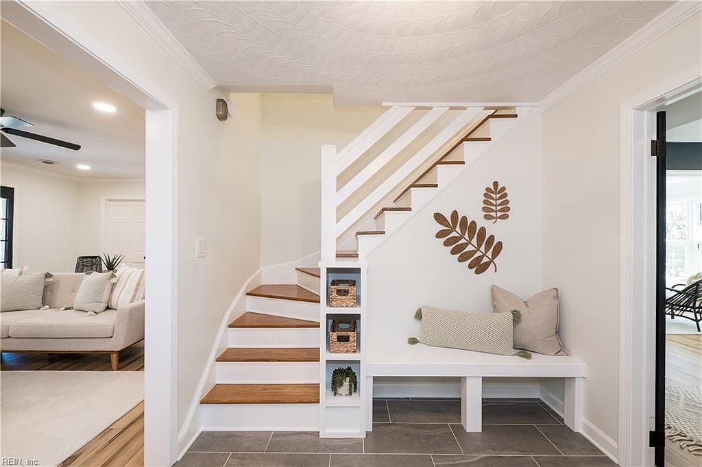 1445 Ashley Dr Virginia Beach, VA 23454 - Thumbnail 5