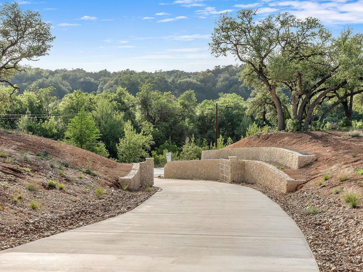 103 Mount Gainor Rd Dripping Springs, TX 78620 - Thumbnail 5