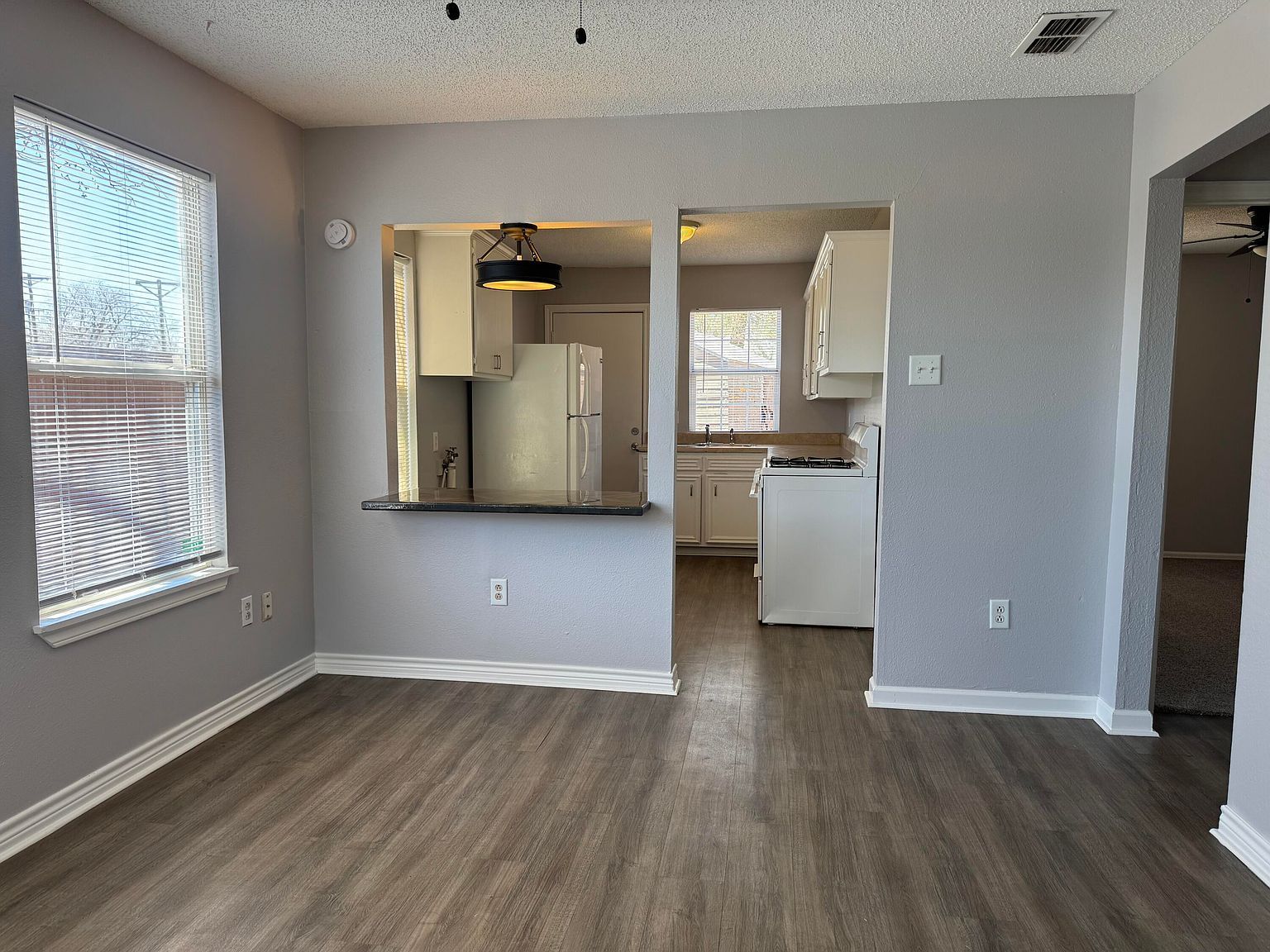 2624 Avenue K Lubbock, TX 79411 - Thumbnail 5