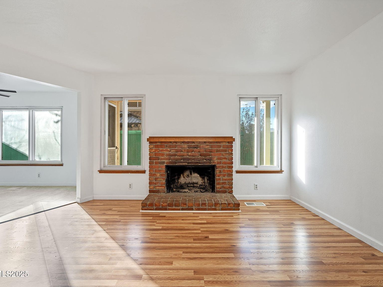 1889 Merchant St Sparks, NV 89431 - Thumbnail 5