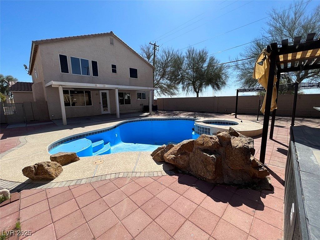 4605 Sergeant Ct North Las Vegas, NV 89031 - Thumbnail 5