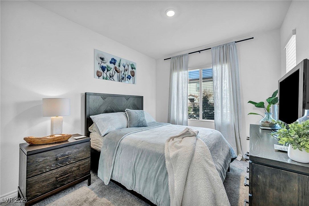 7069 Range Valley St North Las Vegas, NV 89084 - Thumbnail 5