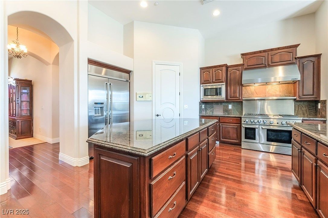 2266 Driftwood Tide Ave Henderson, NV 89052 - Thumbnail 5