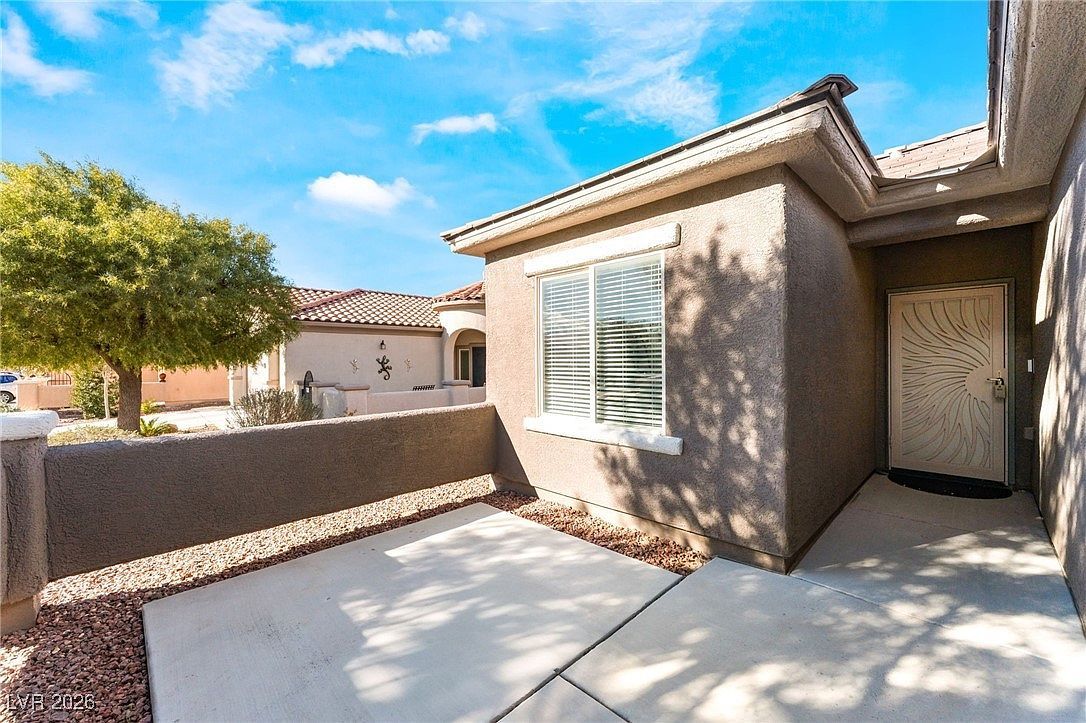 6804 Woodland Vase Ct Las Vegas, NV 89131 - Thumbnail 5