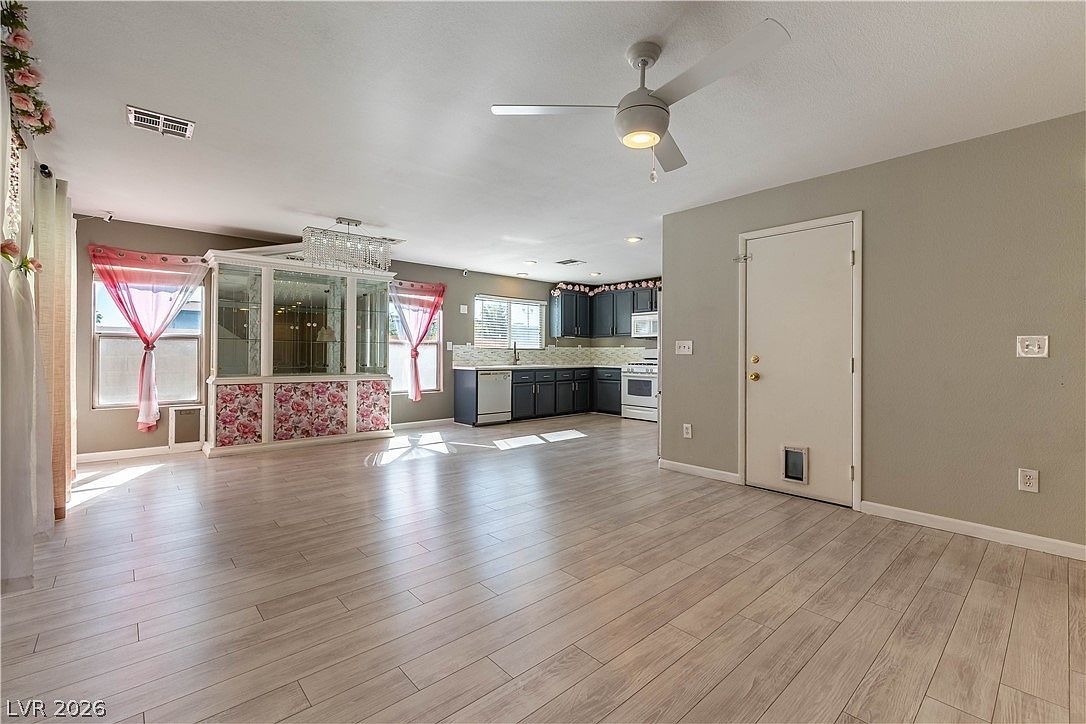 4300 Perfect Drift St Las Vegas, NV 89129 - Thumbnail 5