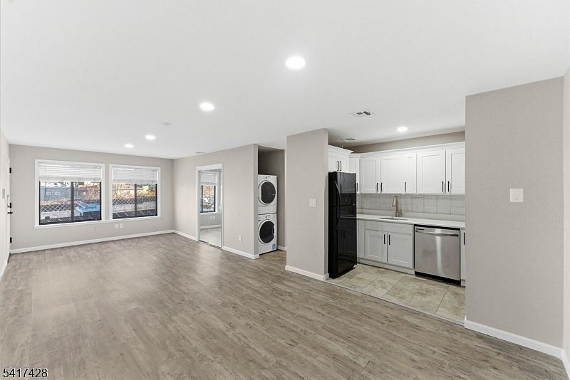 100 Watsessing Ave APT 5 Bloomfield, NJ 07003 - Thumbnail 5