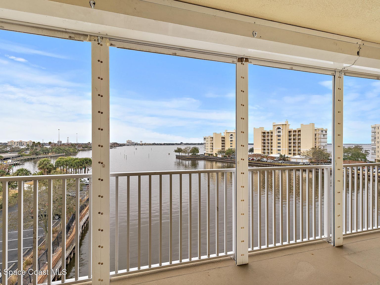 134 Starboard Ln APT 402 Merritt Island, FL 32953 - Thumbnail 5