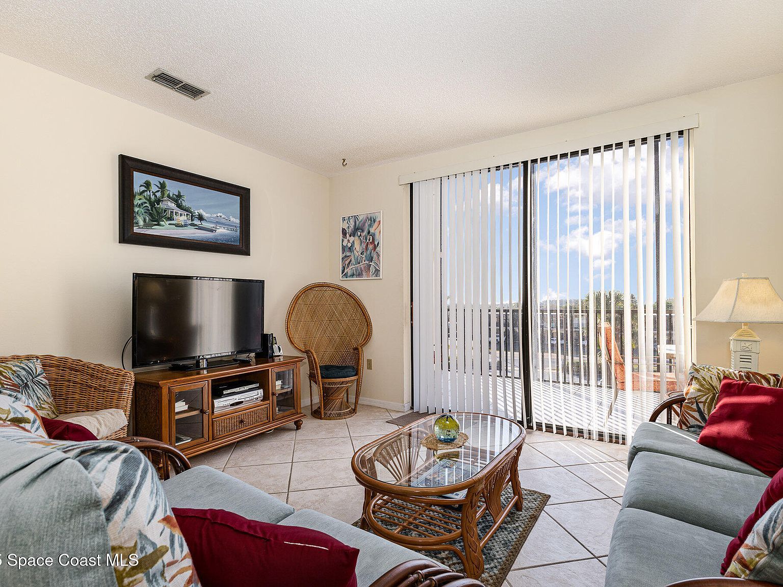 333 N Atlantic Ave APT 305 Cocoa Beach, FL 32931 - Thumbnail 5