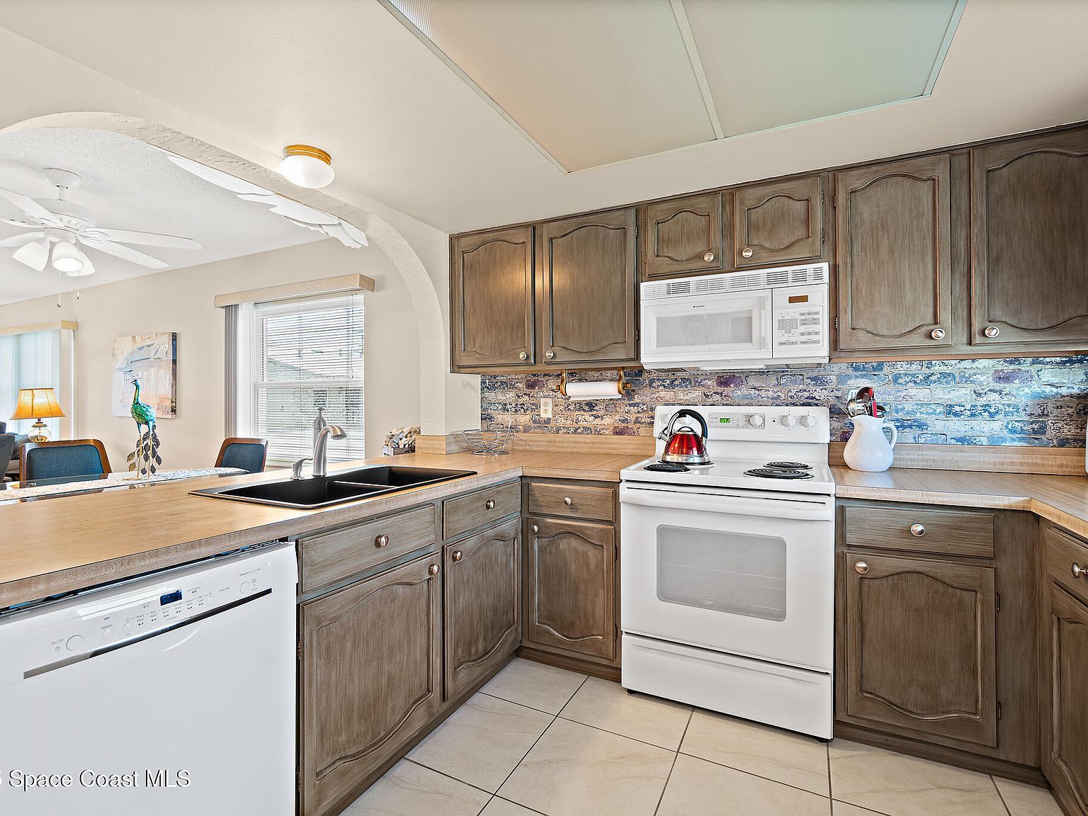 7301 Ridgewood Ave #602 Cape Canaveral, FL 32920 - Thumbnail 5