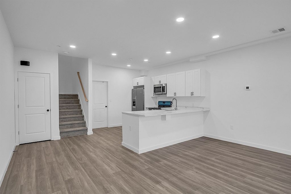 50 Frankfort St #13 Fitchburg, MA 01420 - Thumbnail 5