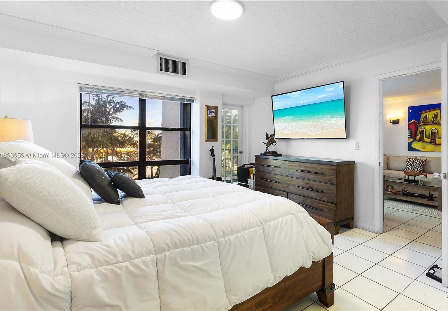 77 Crandon Blvd APT 3C Key Biscayne, FL 33149 - Thumbnail 5