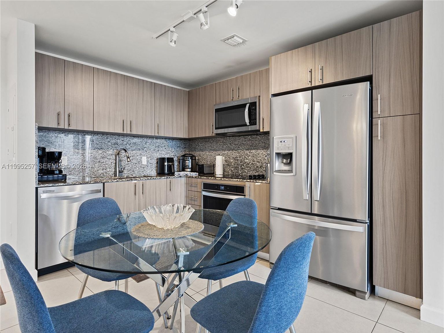 5350 NW 84th Ave #614 Doral, FL 33166 - Thumbnail 5