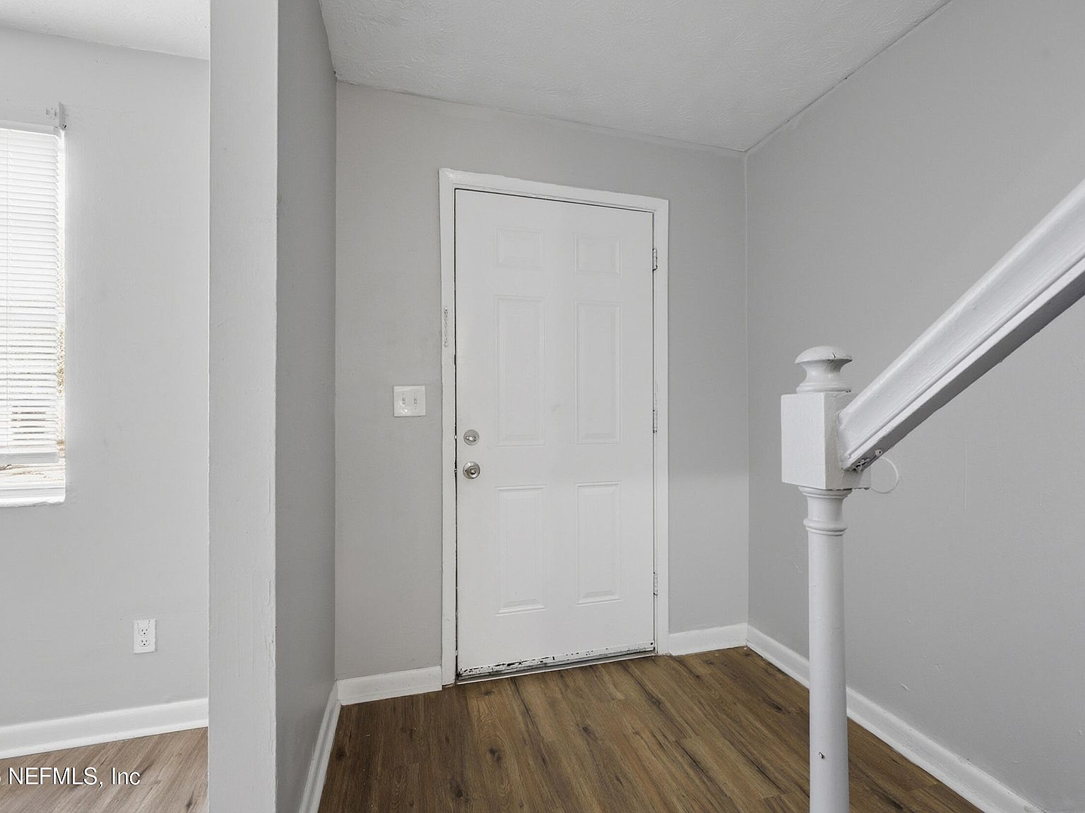 1751 Powhattan St Jacksonville, FL 32209 - Thumbnail 5