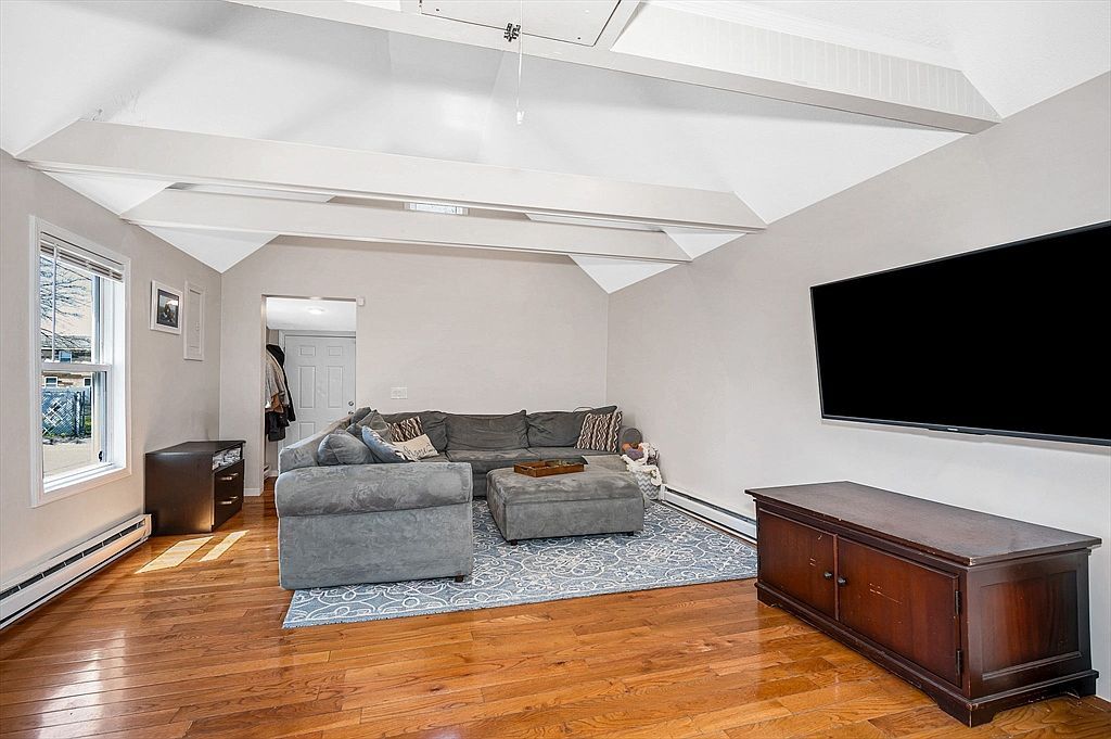 32 Arcadia St Revere, MA 02151 - Thumbnail 5