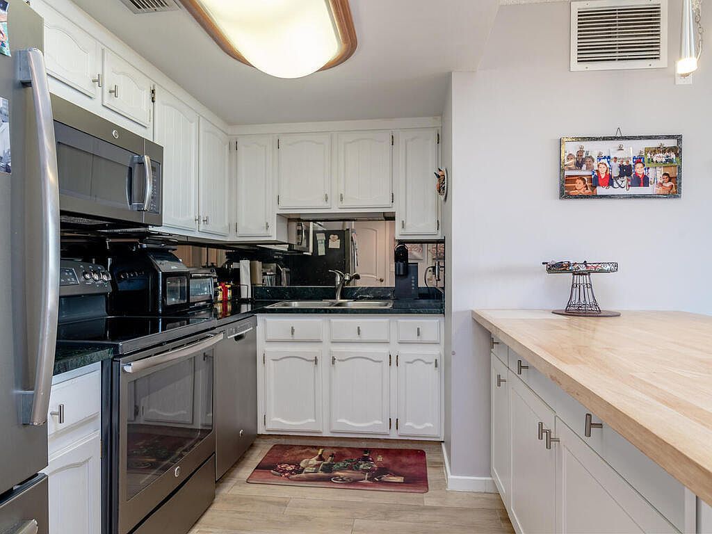 180 Seaview Ct APT 612 Marco Island, FL 34145 - Thumbnail 5