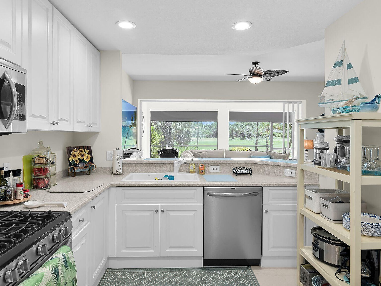 3970 Deer Crossing Ct APT 105 Naples, FL 34114 - Thumbnail 5