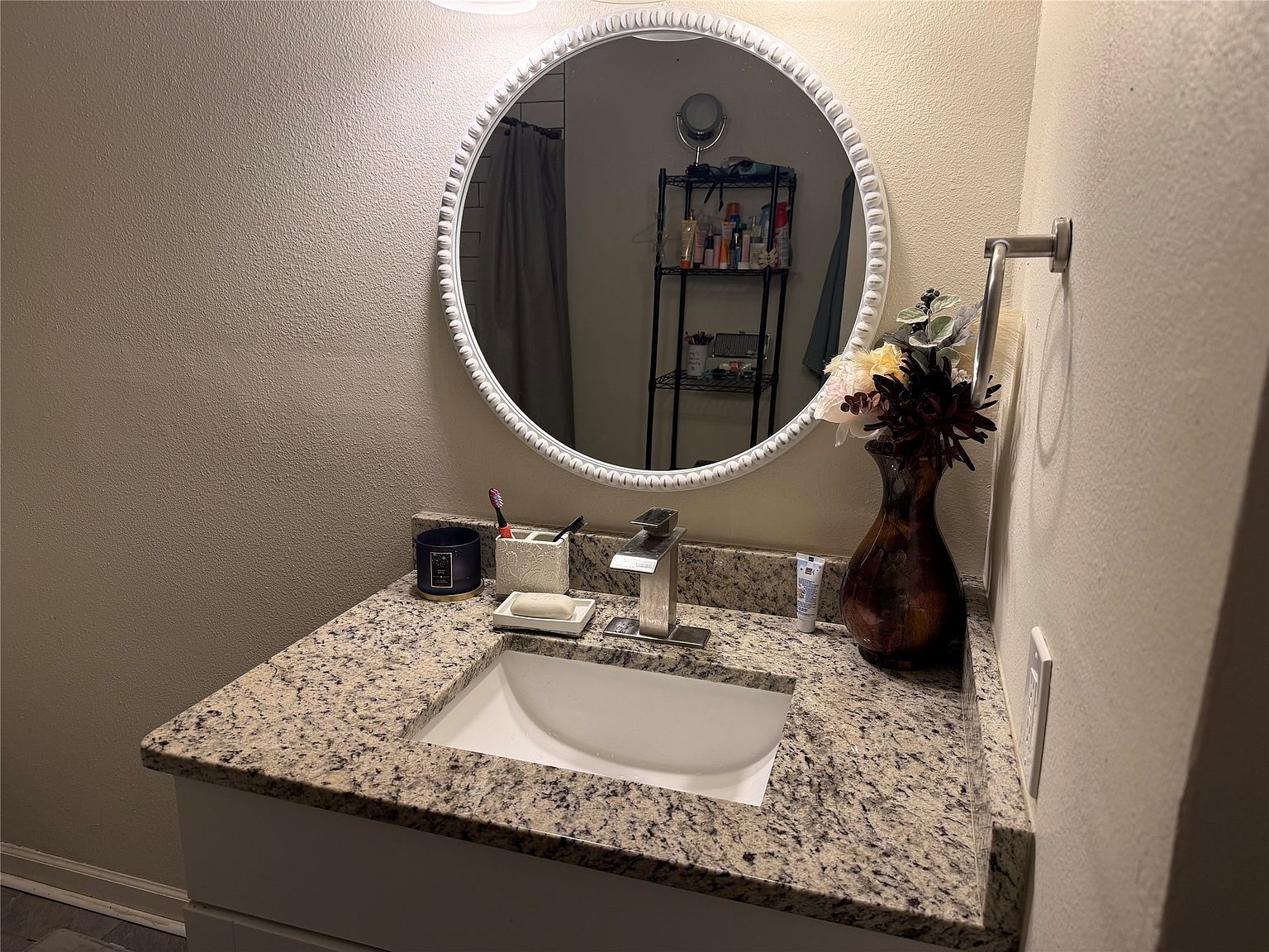 110 S Hickory Ave Denison, TX 75020 - Thumbnail 5