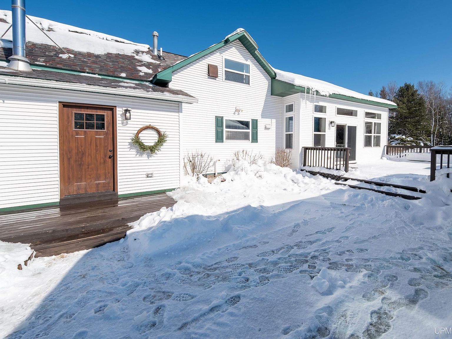 130 Taylor Rd Gwinn, MI 49841 - Thumbnail 5