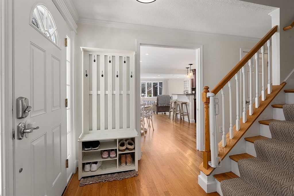 7 Carolyn Ter Southborough, MA 01772 - Thumbnail 5