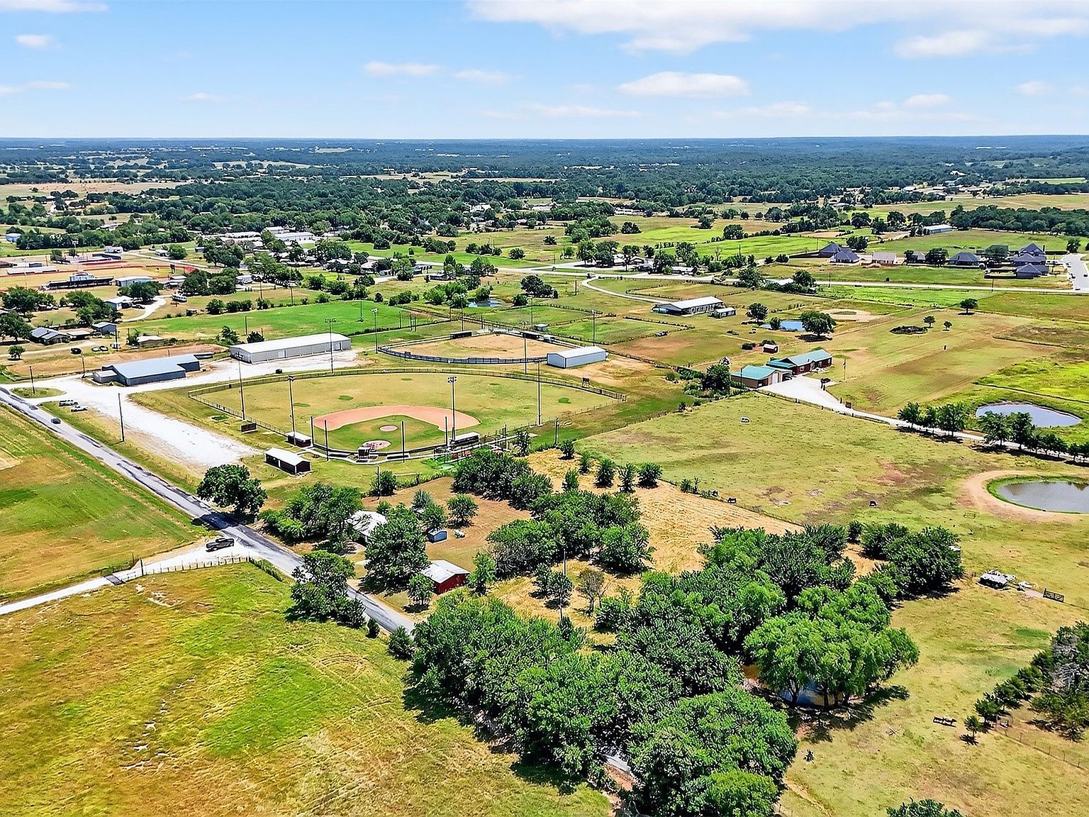 398 Phillips St Callisburg, TX 76240 - Thumbnail 5