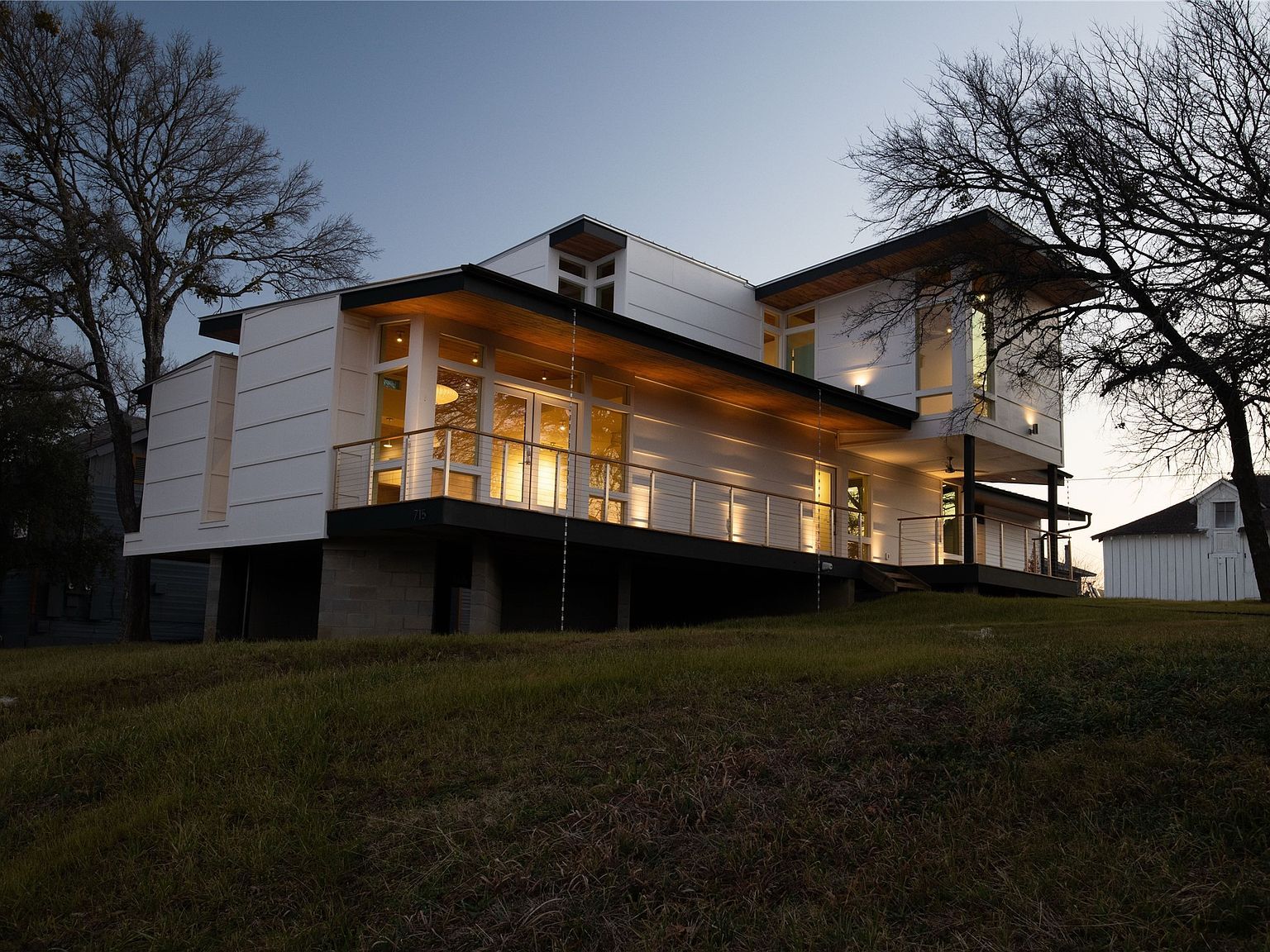 715 N Elm St Sherman, TX 75090 - Thumbnail 5