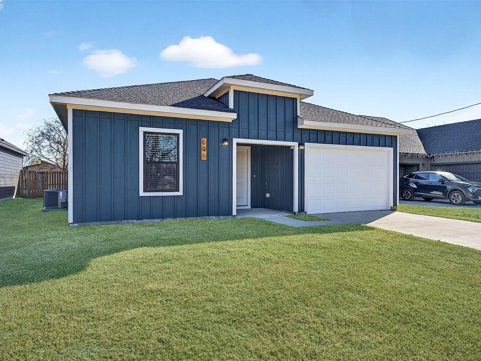 506 Broadway St Whitesboro, TX 76273 - Thumbnail 5