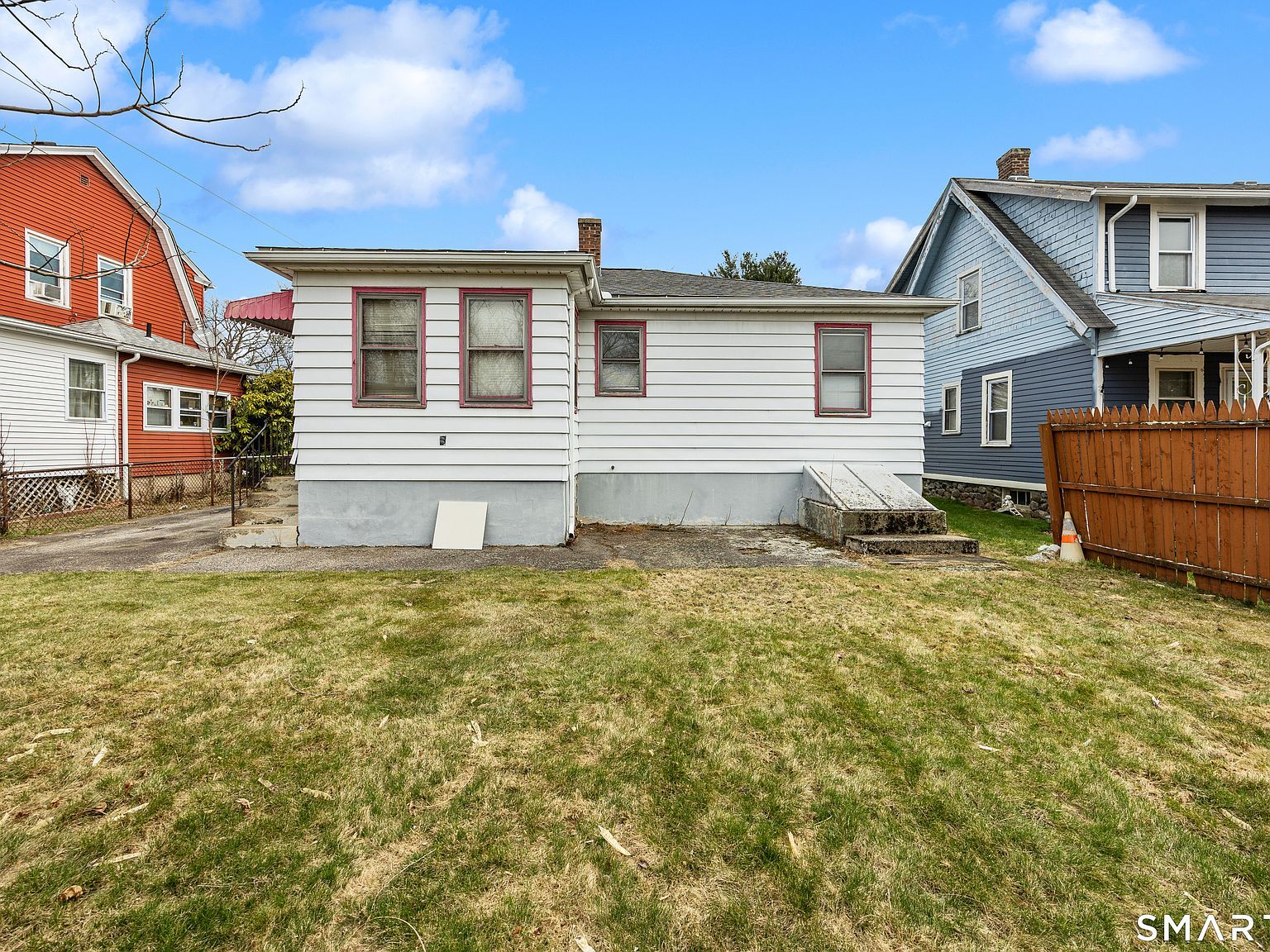 231 Atwood Ave Waterbury, CT 06705 - Thumbnail 5