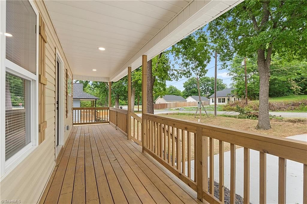 160 S Old Fisher Ferry Rd Thomasville, NC 27360 - Thumbnail 5
