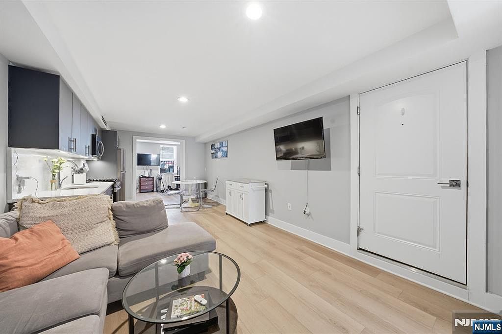 269 Ogden Ave #1 Jersey City, NJ 07307 - Thumbnail 5