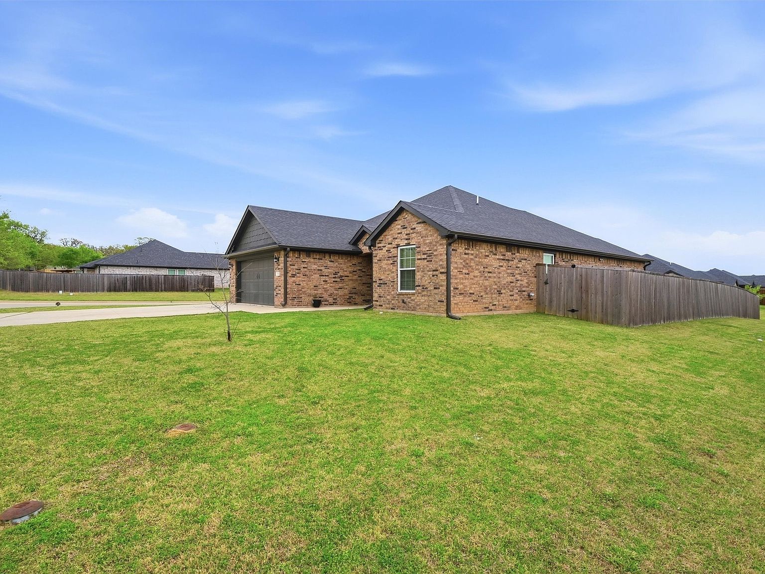 122 N Meadows Ln Pottsboro, TX 75076 - Thumbnail 5