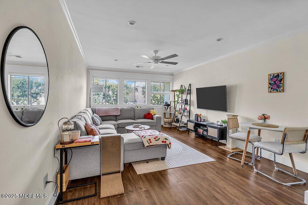 F 4 Avon Dr Hightstown, NJ 08520 - Thumbnail 5