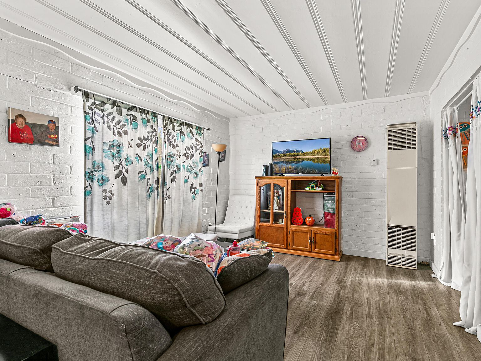 1048 W 13th St Medford, OR 97501 - Thumbnail 5