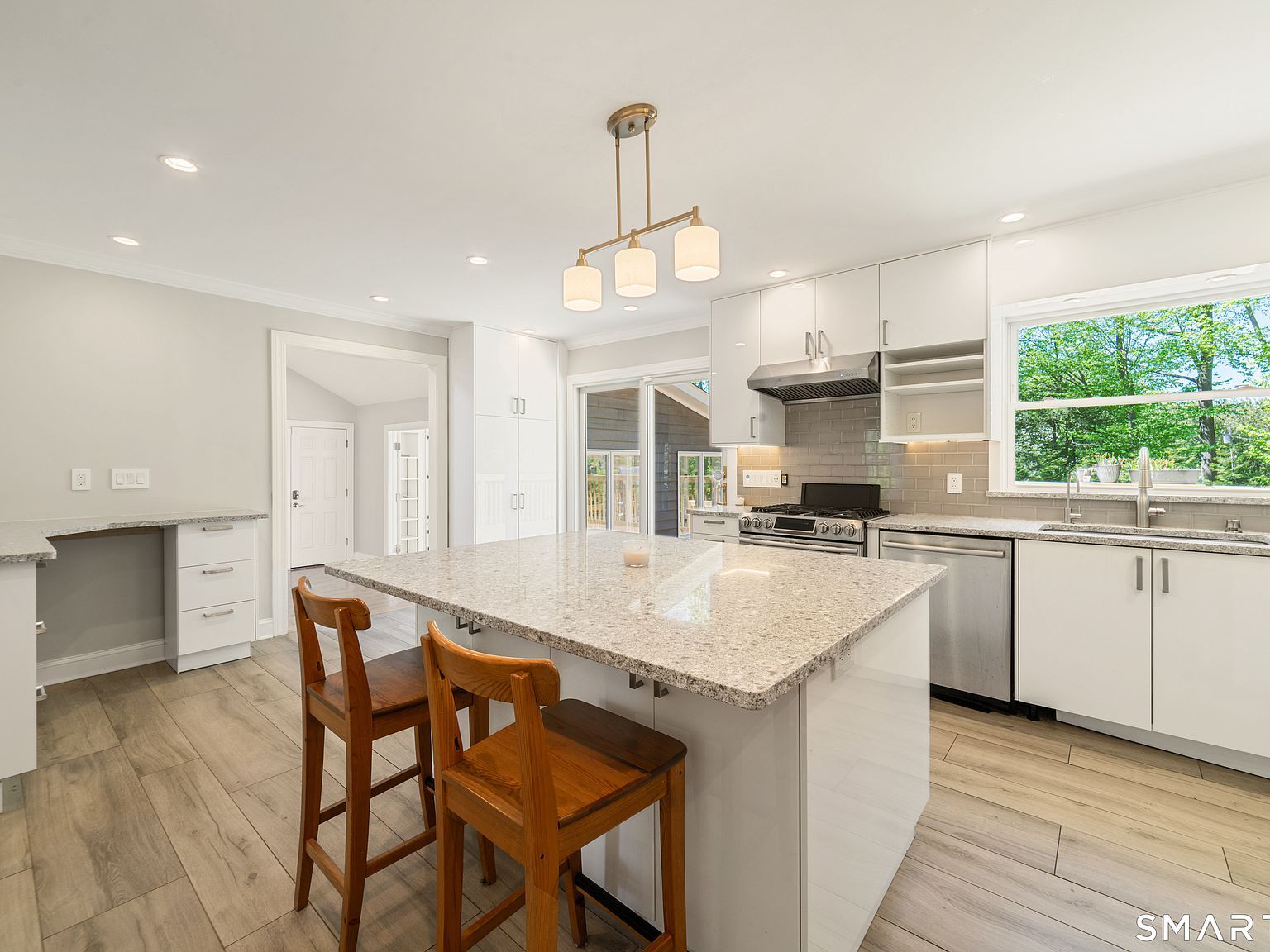 20 Whitefield Dr Trumbull, CT 06611 - Thumbnail 5
