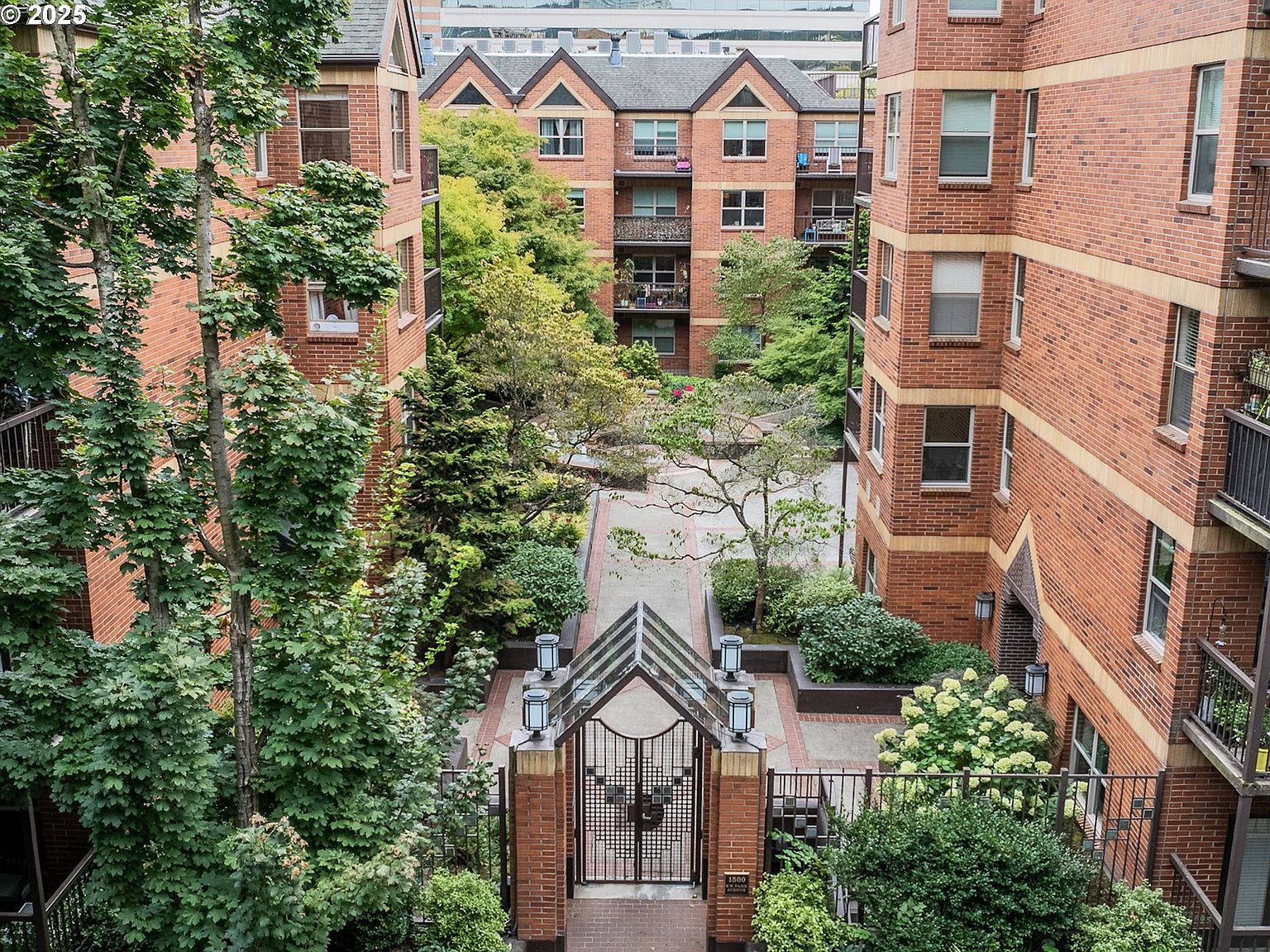 1500 SW Park Ave APT 523 Portland, OR 97201 - Thumbnail 5