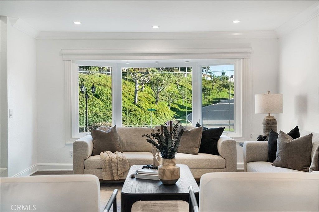 27011 Moro Azul Mission Viejo, CA 92691 - Thumbnail 5