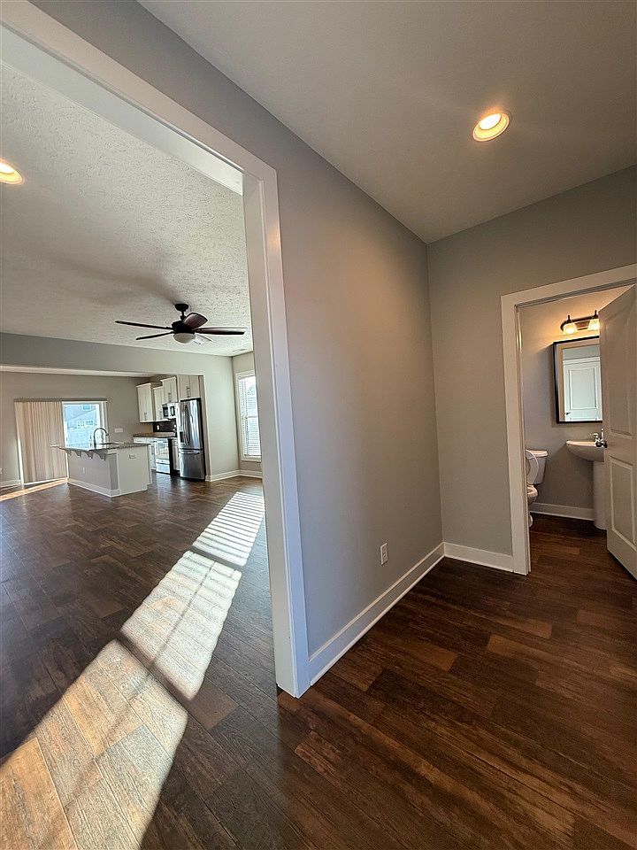 858 Star Ave Bowling Green, KY 42104 - Thumbnail 5