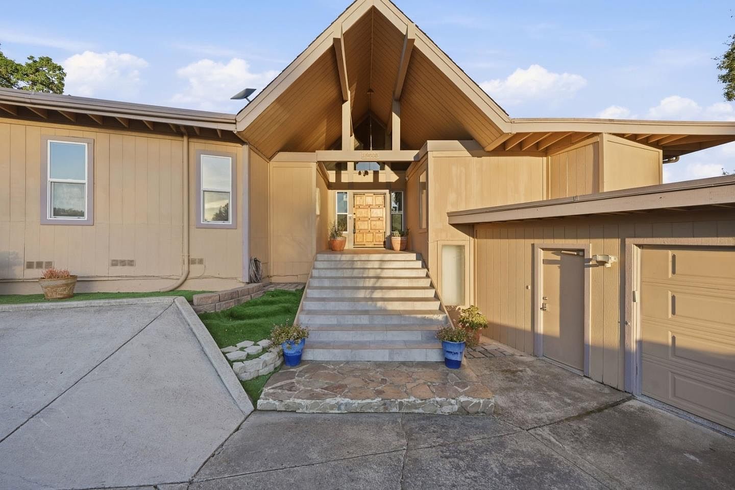 15605 Oakridge Ct Morgan Hill, CA 95037 - Thumbnail 5