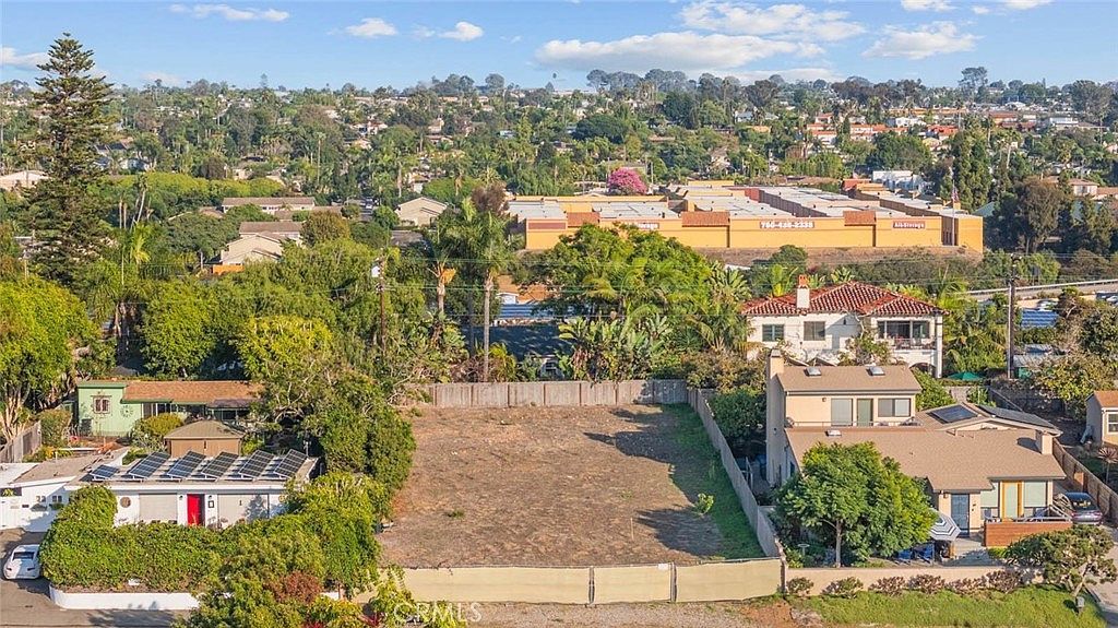 837 Stratford Dr Encinitas, CA 92024 - Thumbnail 5