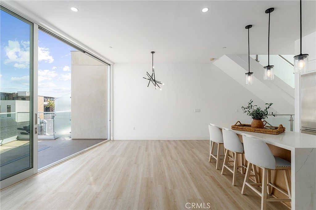 2648 State St #E Carlsbad, CA 92008 - Thumbnail 5