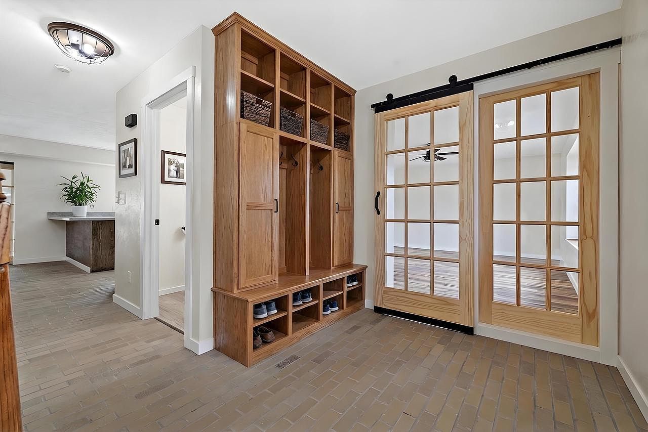 2205 2nd St Kenosha, WI 53140 - Thumbnail 5