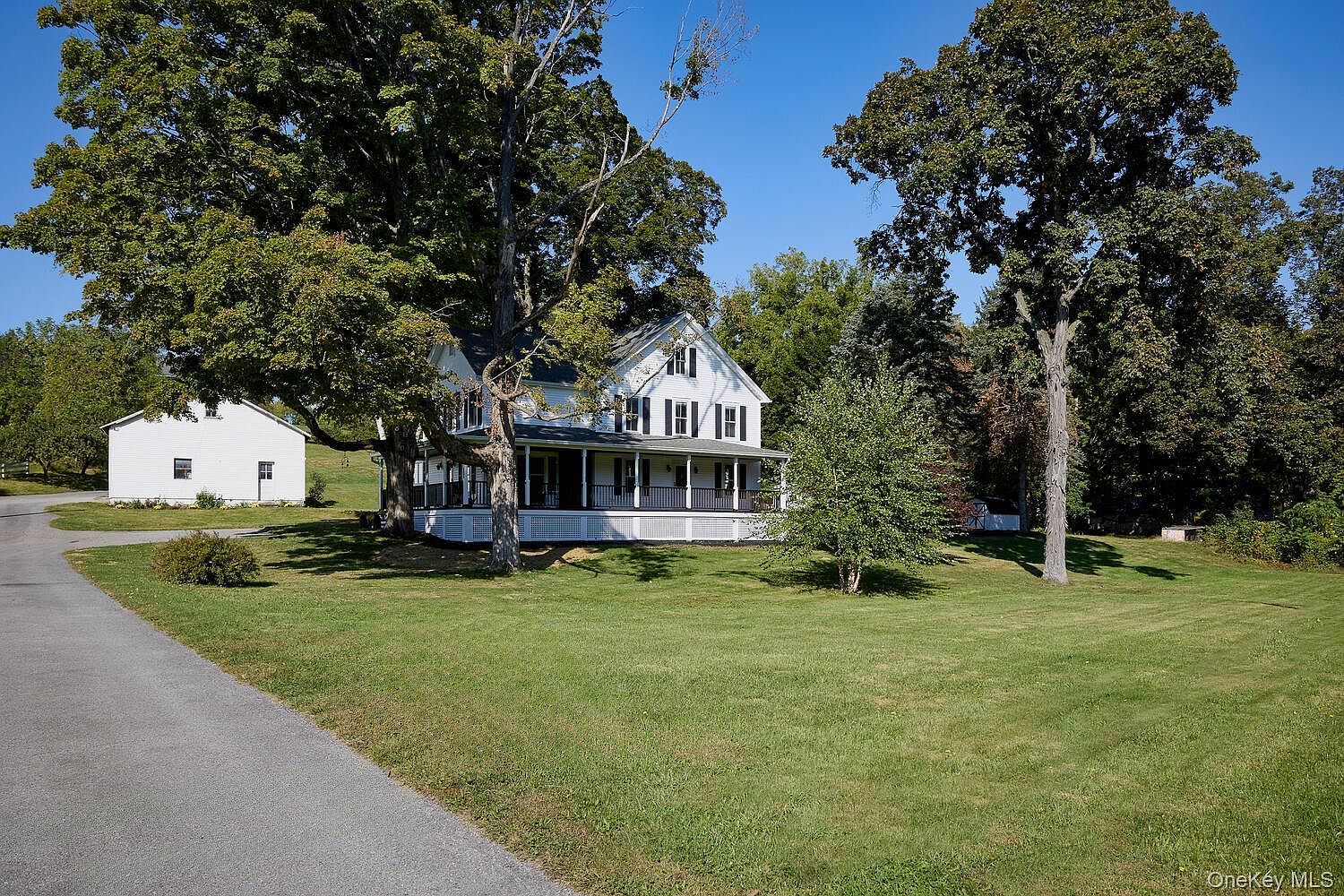 949 Freedom Rd Pleasant Valley, NY 12569 - Thumbnail 5