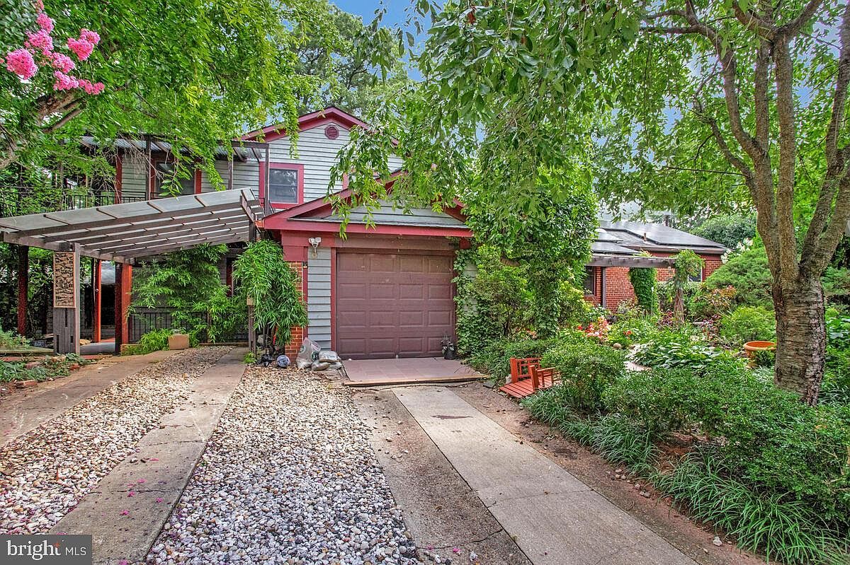 997 N Sycamore St Falls Church, VA 22046 - Thumbnail 5