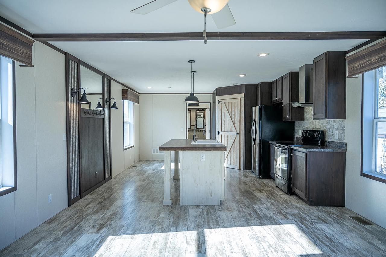 2701 E Main St #37 Reedsburg, WI 53959 - Thumbnail 5