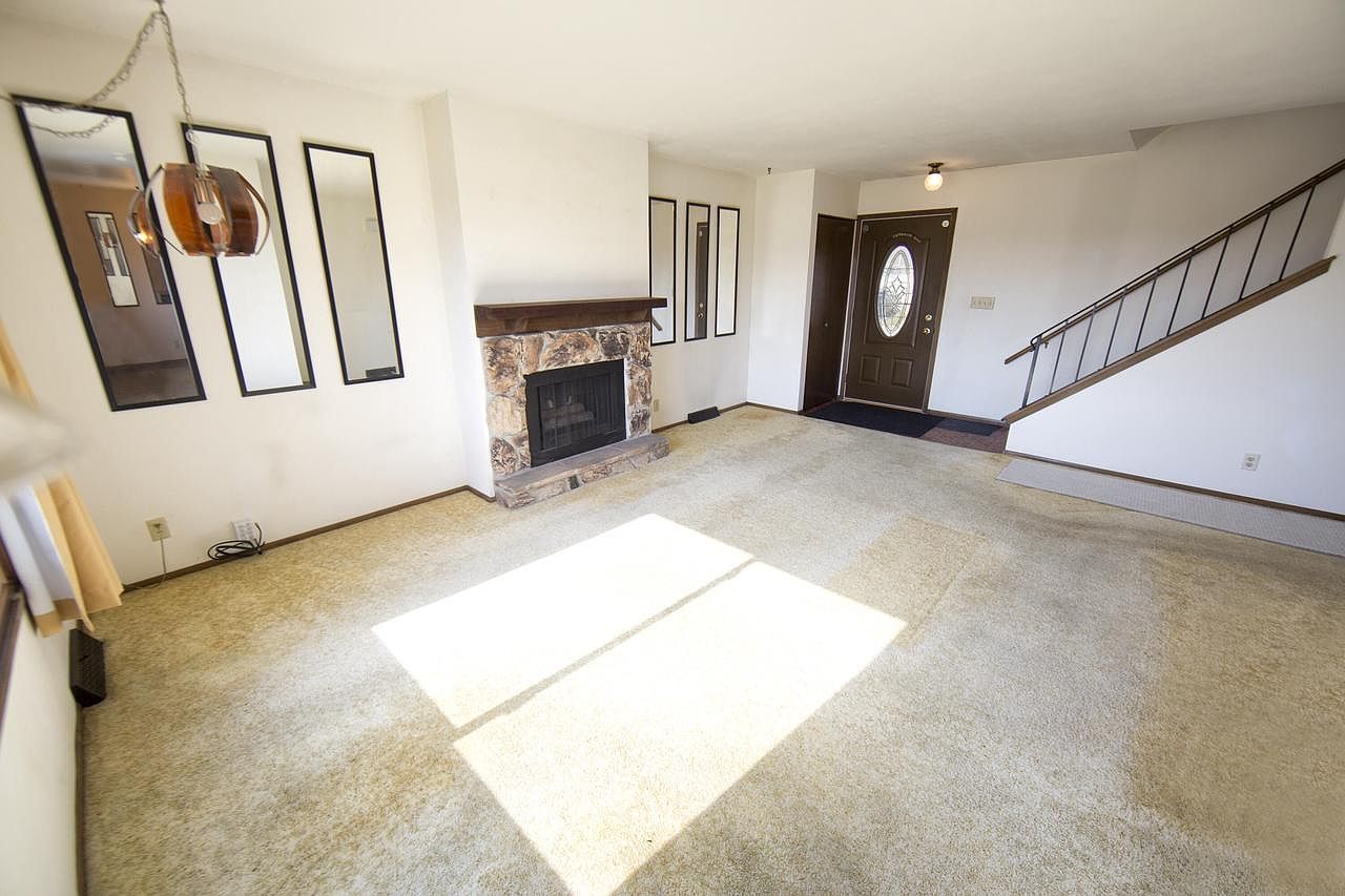 7222 S Delaine Dr Oak Creek, WI 53154 - Thumbnail 5