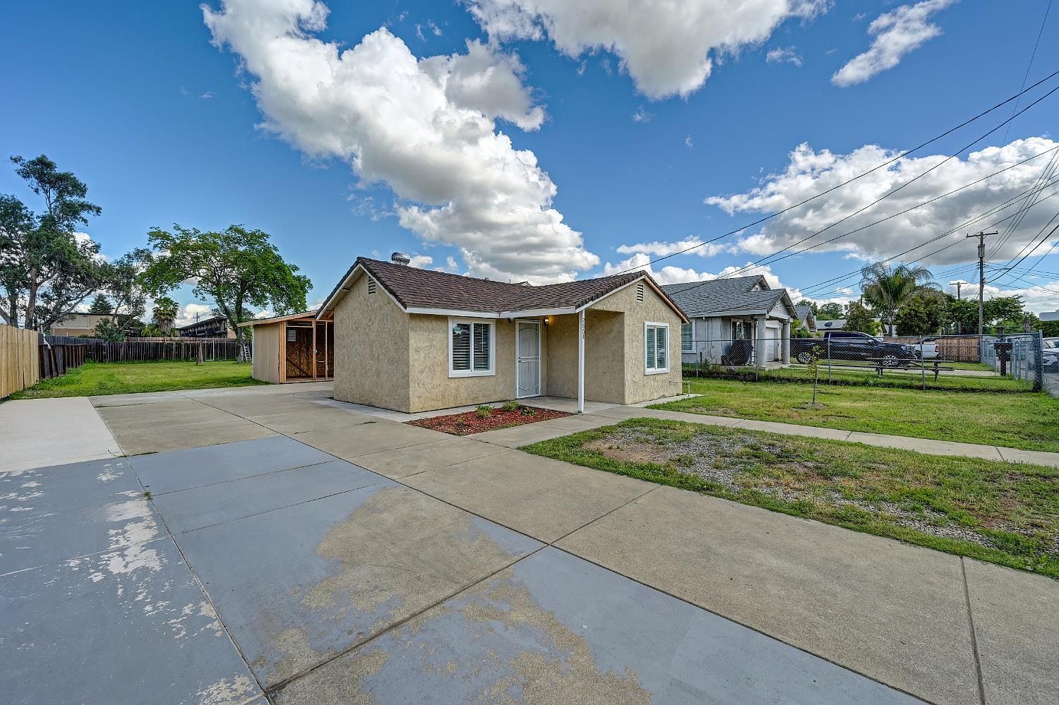 2664 Forrest St Sacramento, CA 95815 - Thumbnail 5