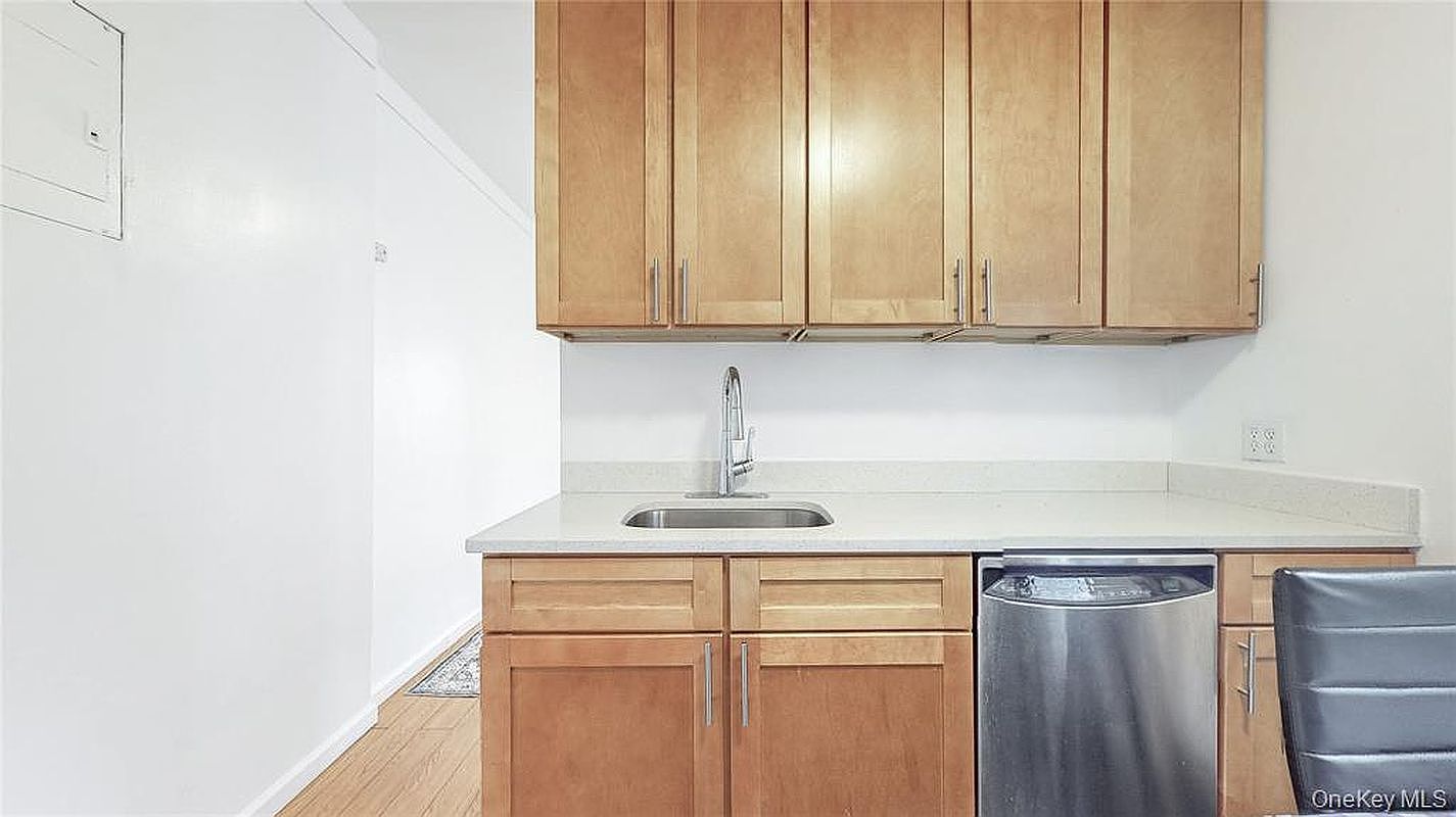 97-52 75th St #B41 Ozone Park, NY 11416 - Thumbnail 5